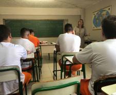 SESP e UNILA fecham convênio para projeto educacional no sistema prisional de Foz do Iguaçu
